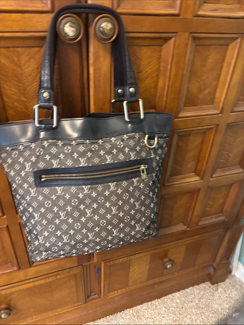 Louis Vuitton  Monogram Tote Bag - mini Lin